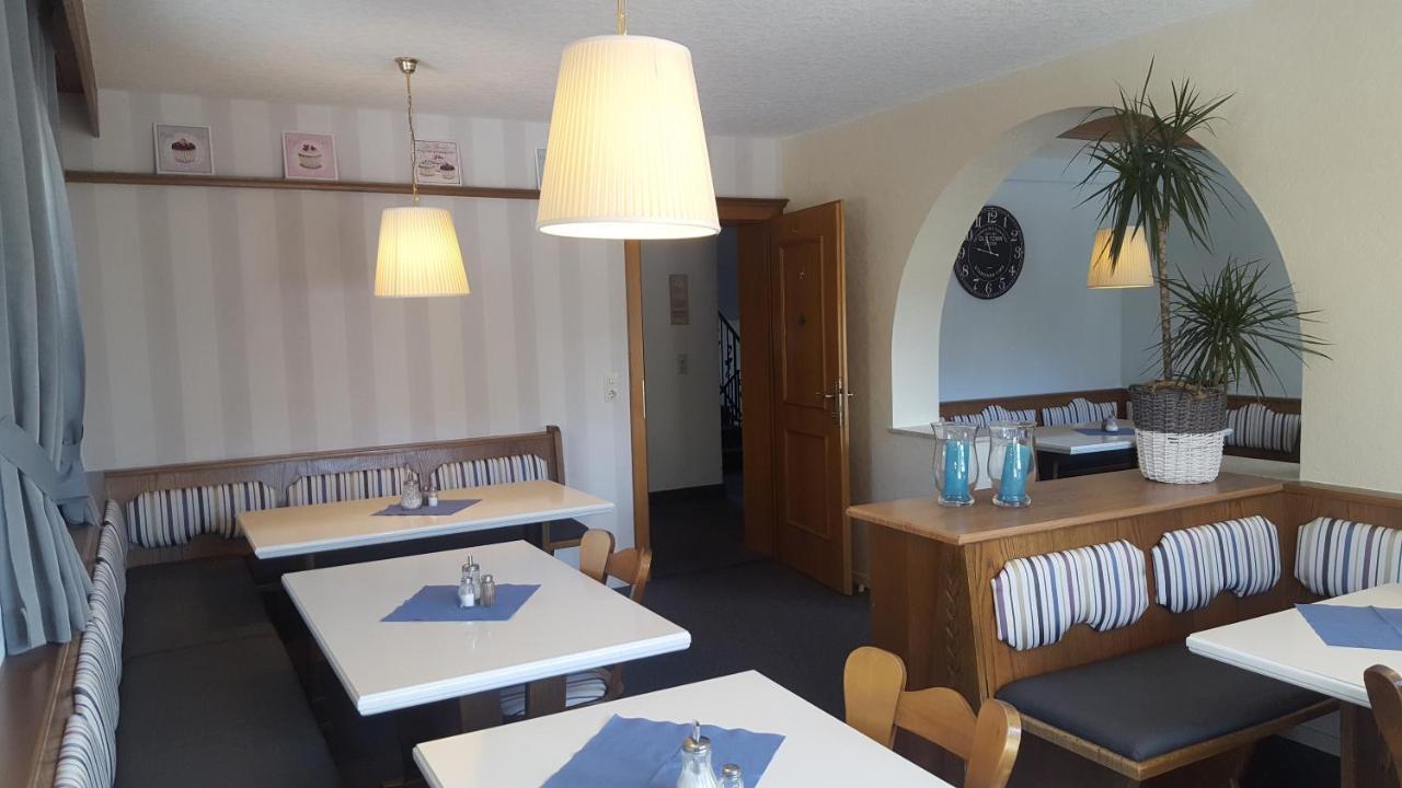 ליוטאש Mountain Motel מראה חיצוני תמונה